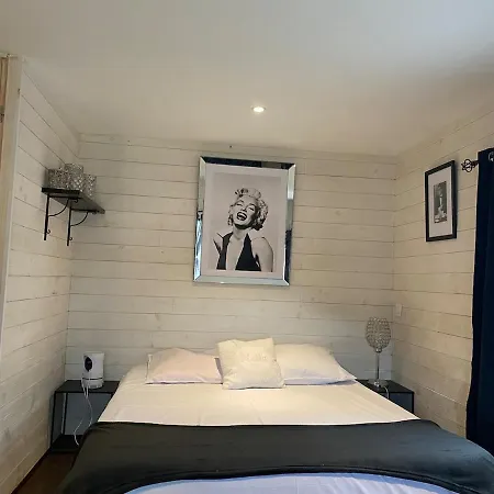 Holiday home Maison Atypique - Lisiere De Foret - Bassin Arcachon